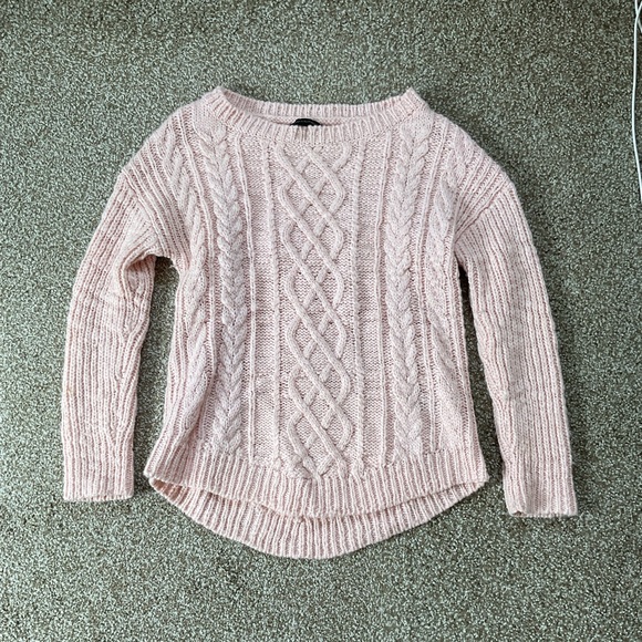 Banana Republic Sweaters - Vintage Banana Republic Cable-Knit Sweater